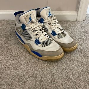 Jordan military 4 blues